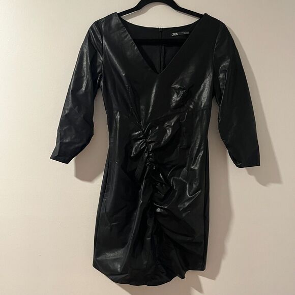 ZARA Black MINI FAUX LEATHER DRESS Draped V-Neck 3/4 Sleeve Womens Small - Picture 2 of 7